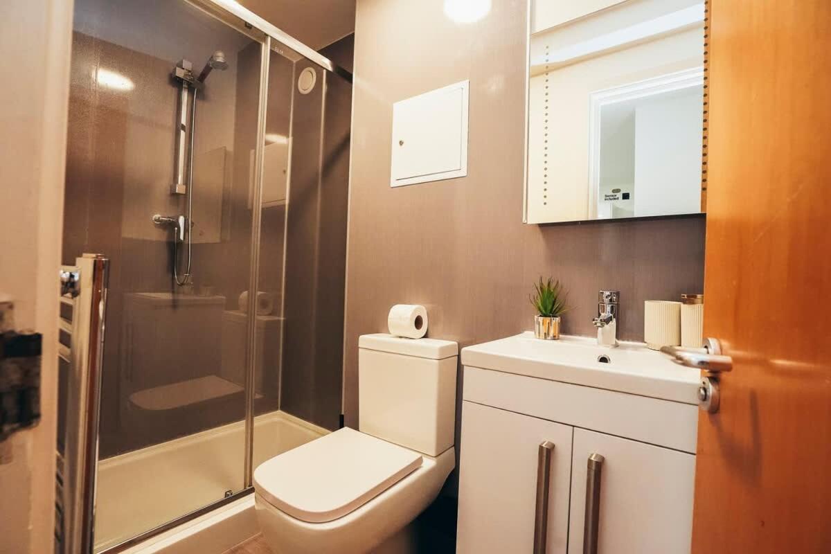 2Br City Centre Apt, Self Check In, Wifi, By Derbnb 셰필드 외부 사진