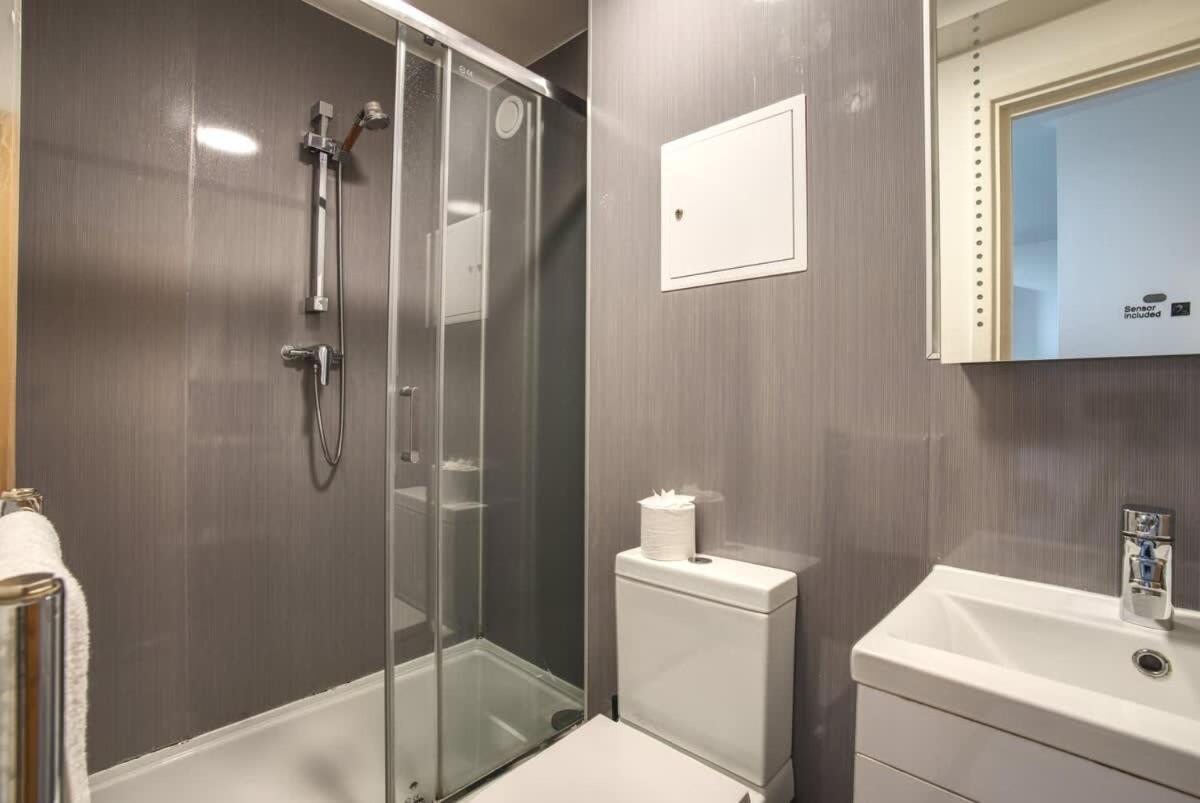 2Br City Centre Apt, Self Check In, Wifi, By Derbnb 셰필드 외부 사진