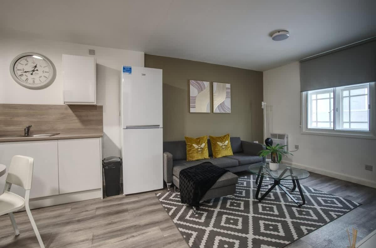 2Br City Centre Apt, Self Check In, Wifi, By Derbnb 셰필드 외부 사진