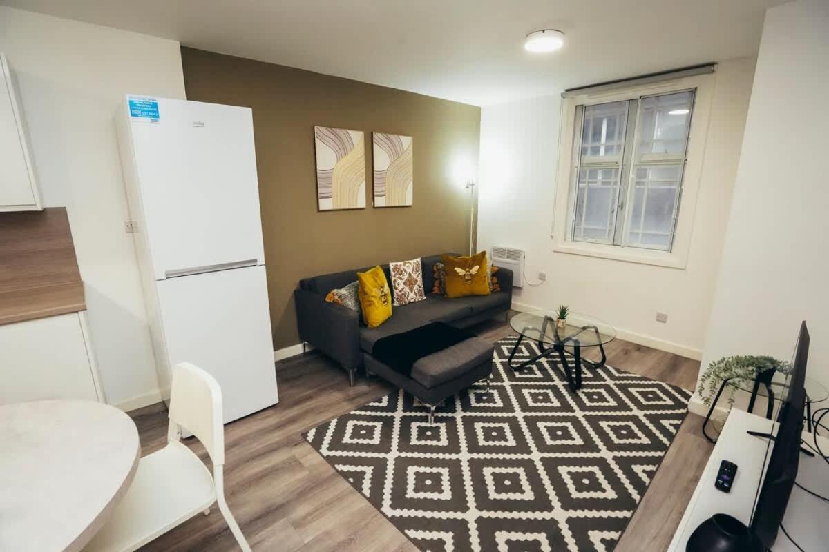2Br City Centre Apt, Self Check In, Wifi, By Derbnb 셰필드 외부 사진